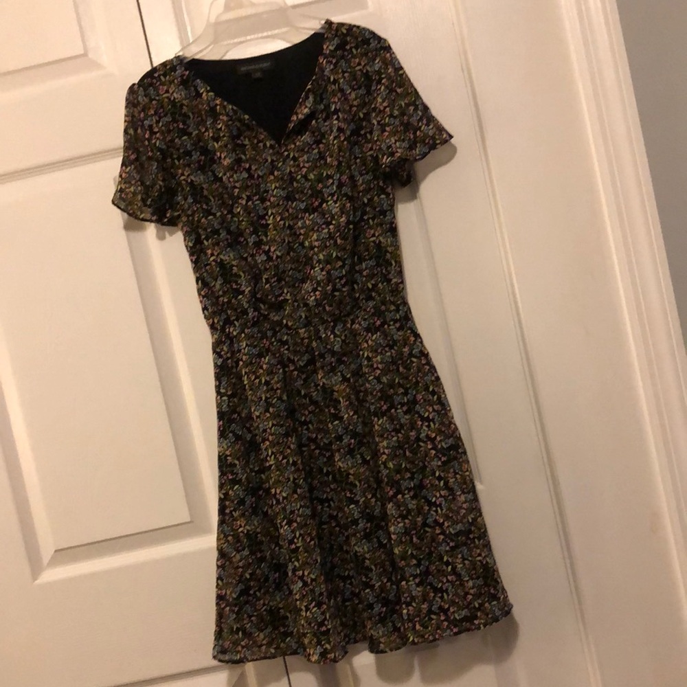 Banana republic floral dress with pockets